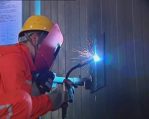 在哪里可以辦電焊工操作證?怎么選擇專業(yè)培訓(xùn)機構(gòu)?