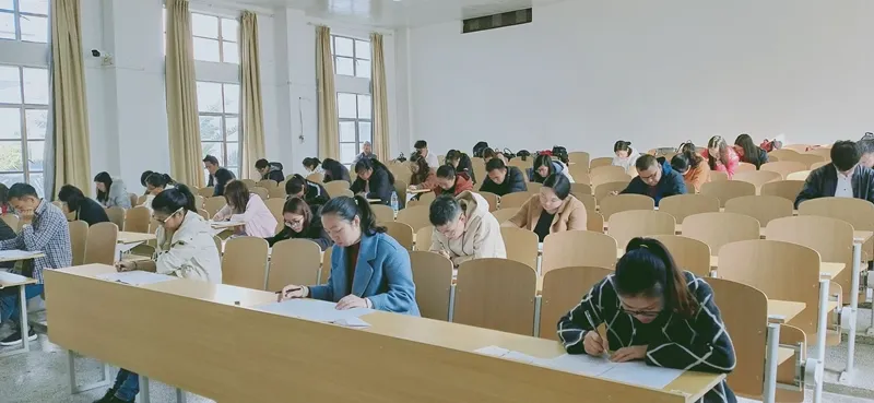 中級經濟師培訓網校哪個好？