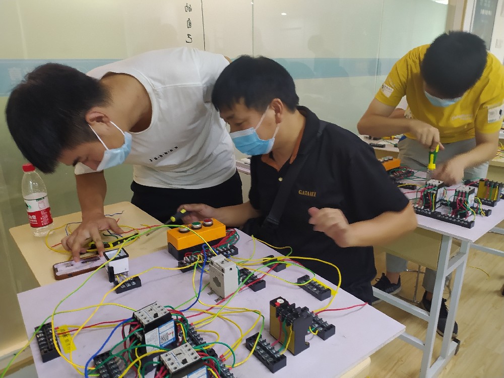 低壓電工操作證去哪里報名考試? 低壓電工操作證去哪里報名考試?