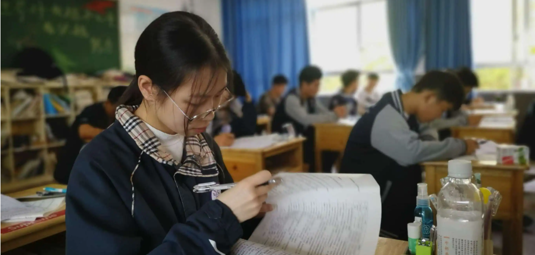 中級職稱有哪些?中級會計職稱的報名條件 中級職稱有哪些?中級會計職稱的報名條件